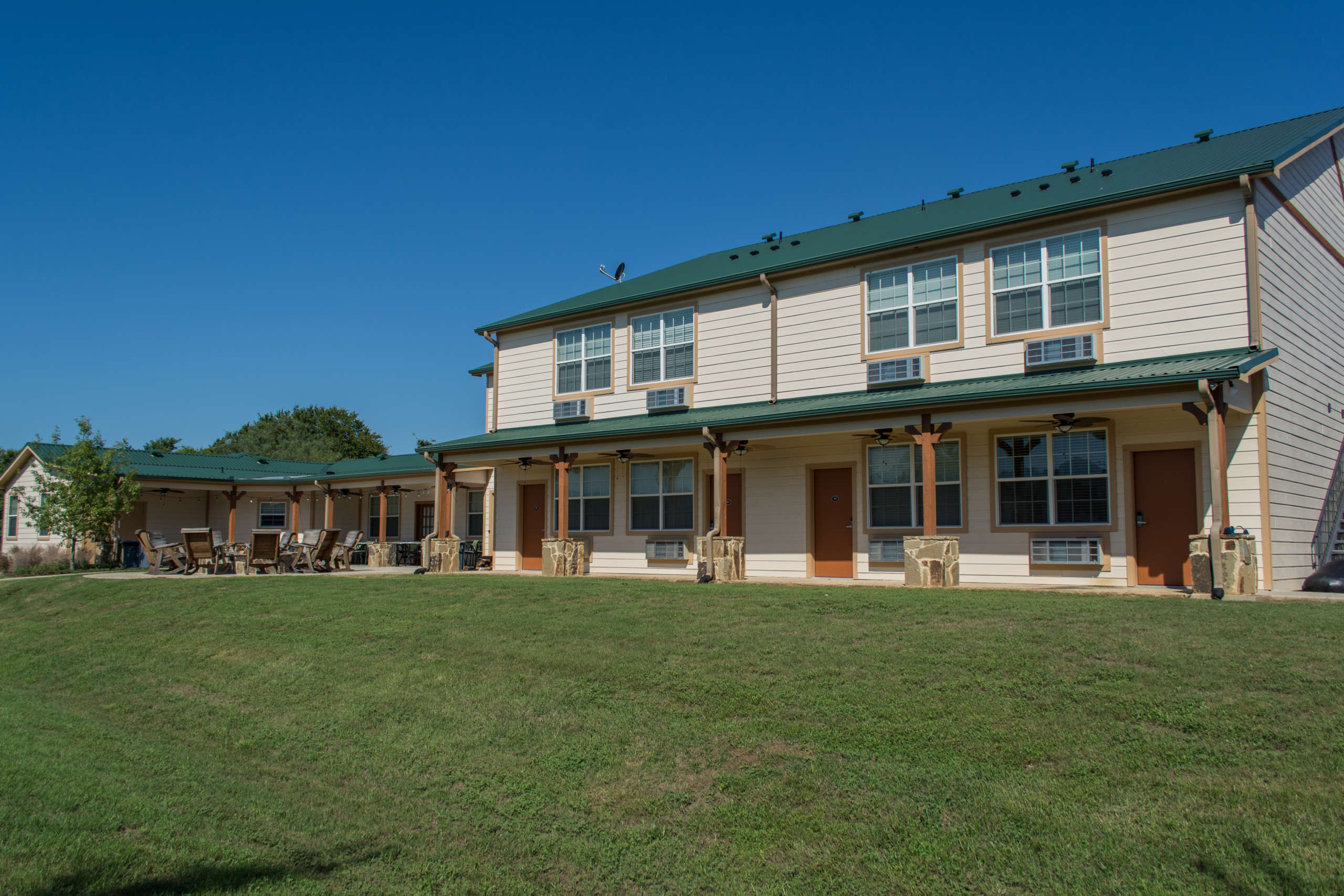 Loyd Lodge