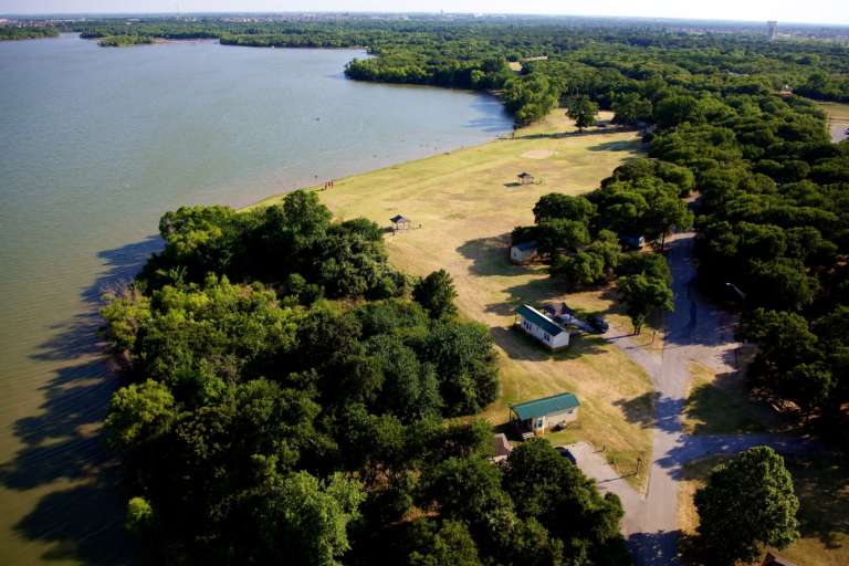 Camping-Cabins-Lodge-Dallas-Fort-Worth-26
